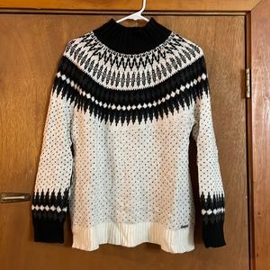 Eddie Bauer sweater. M. Used Excellent Condition. Black, white, and gray